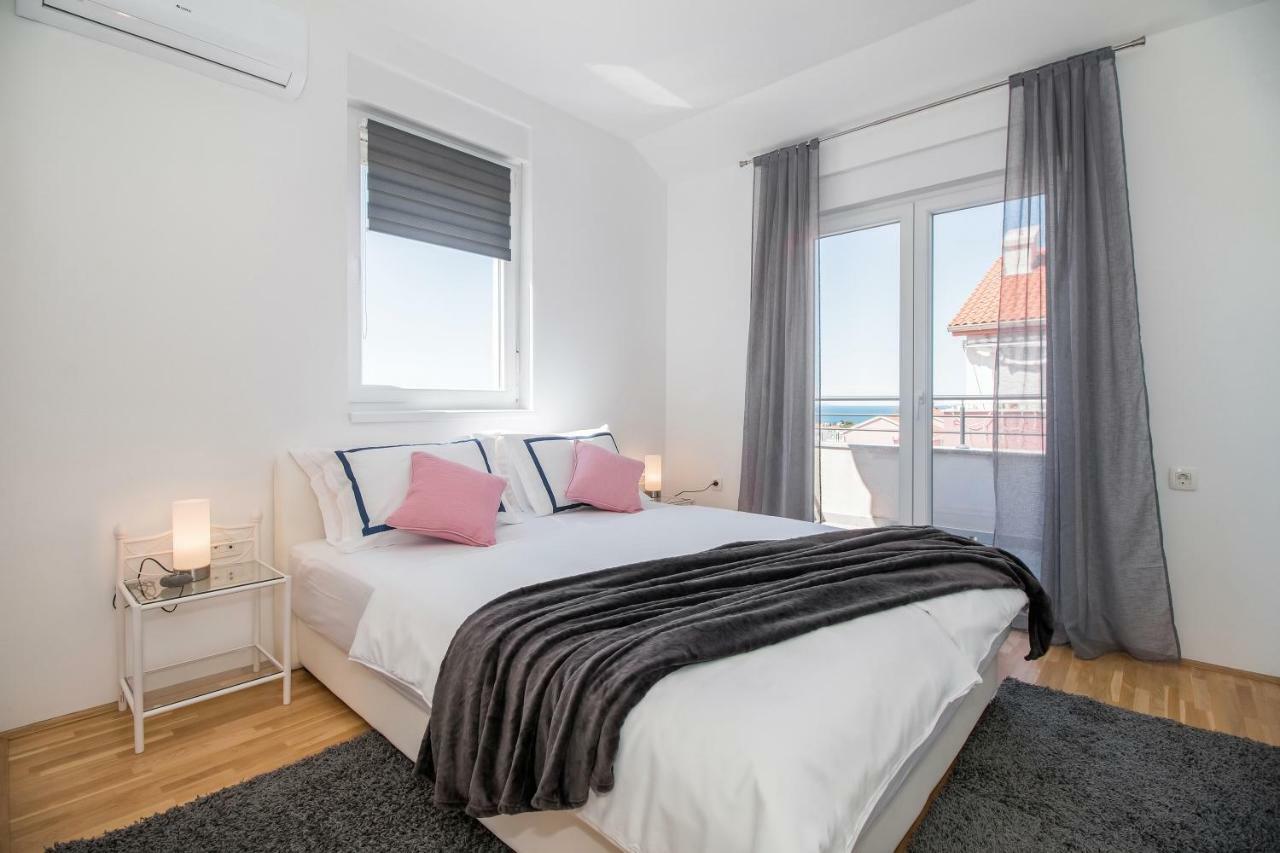 Apartment Hera With Balcony And Free Parking Zadar Exterior photo